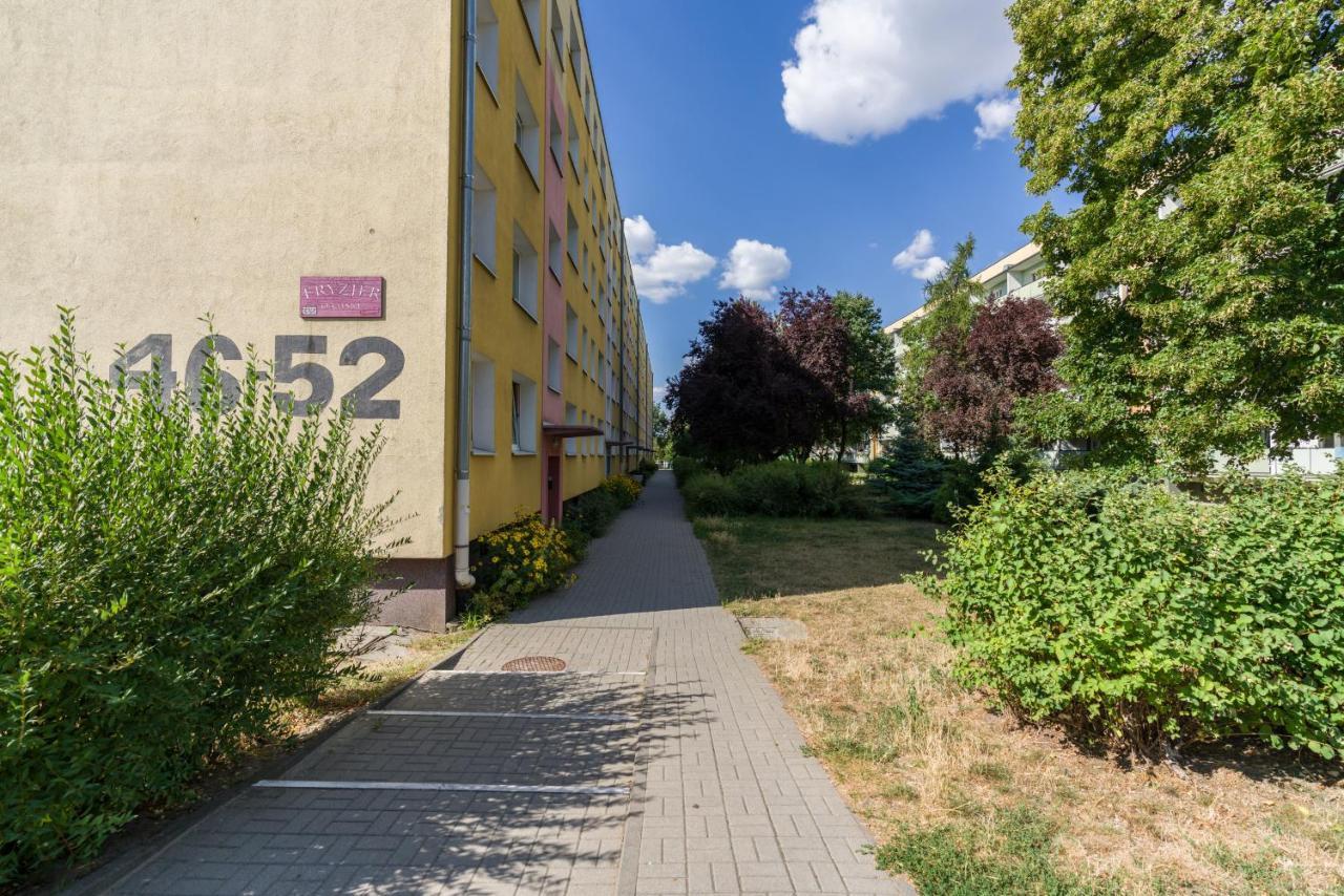 Family Apartment Poznan Rataje By Noclegi Renters מראה חיצוני תמונה